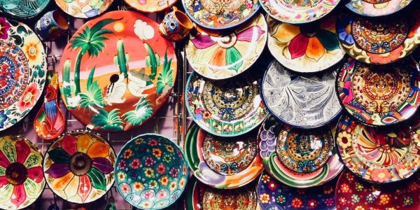 7 Kodaikanal Monsoon Treks: The Ultimate Guide for Adventure Enthusiasts hand 0fa3eceb