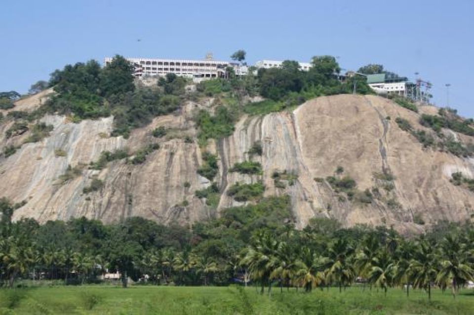 Palani Murugan Temple - Kodaikanal palani hills 9fd0d756