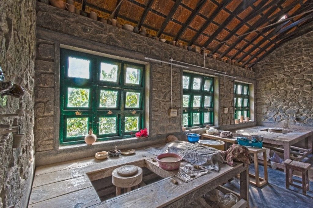 A Guide to Local Handicrafts and Souvenirs in Kodaikanal Potters shed